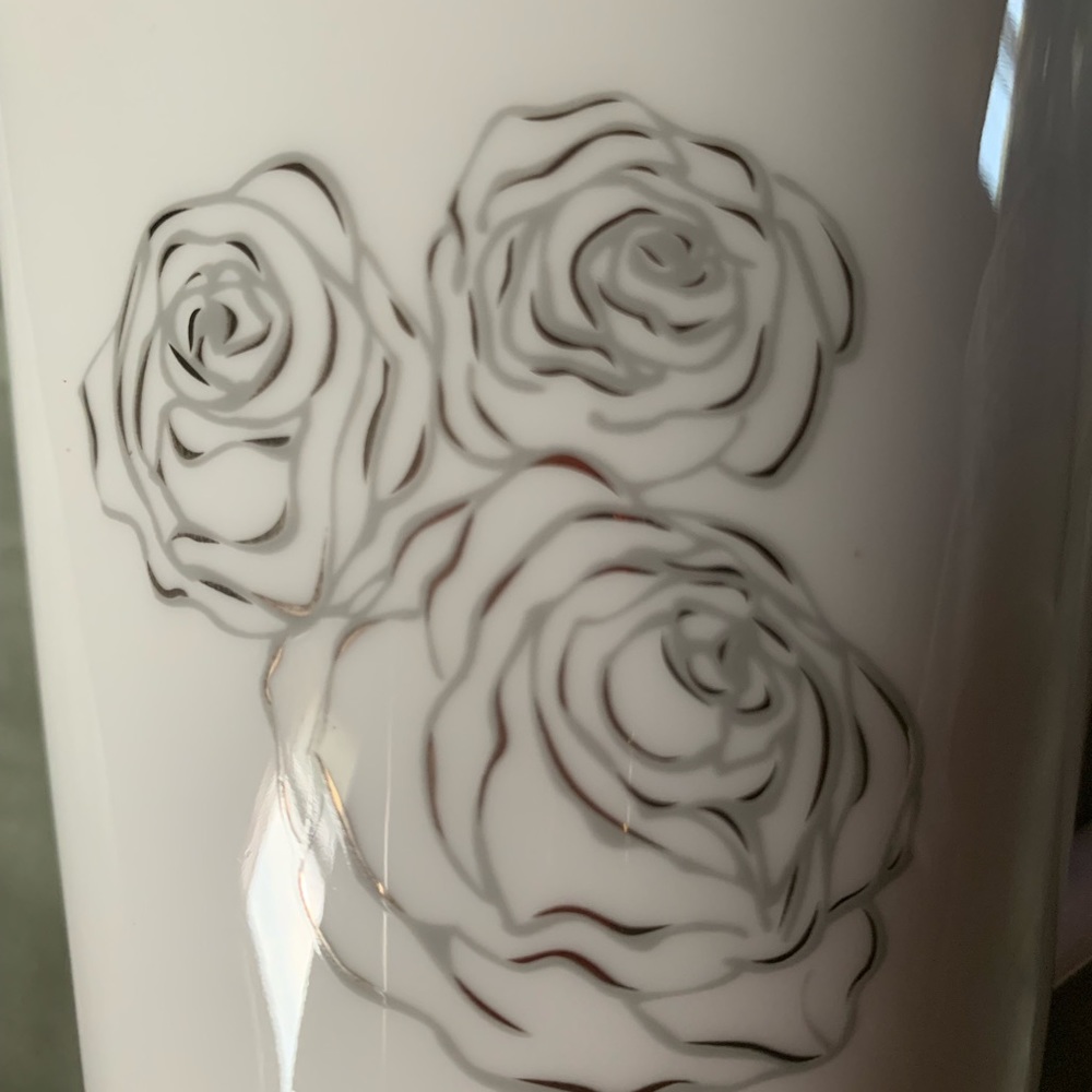 Monique Lhuillier Waterford Sunday Rose Set - Picture 7 of 8